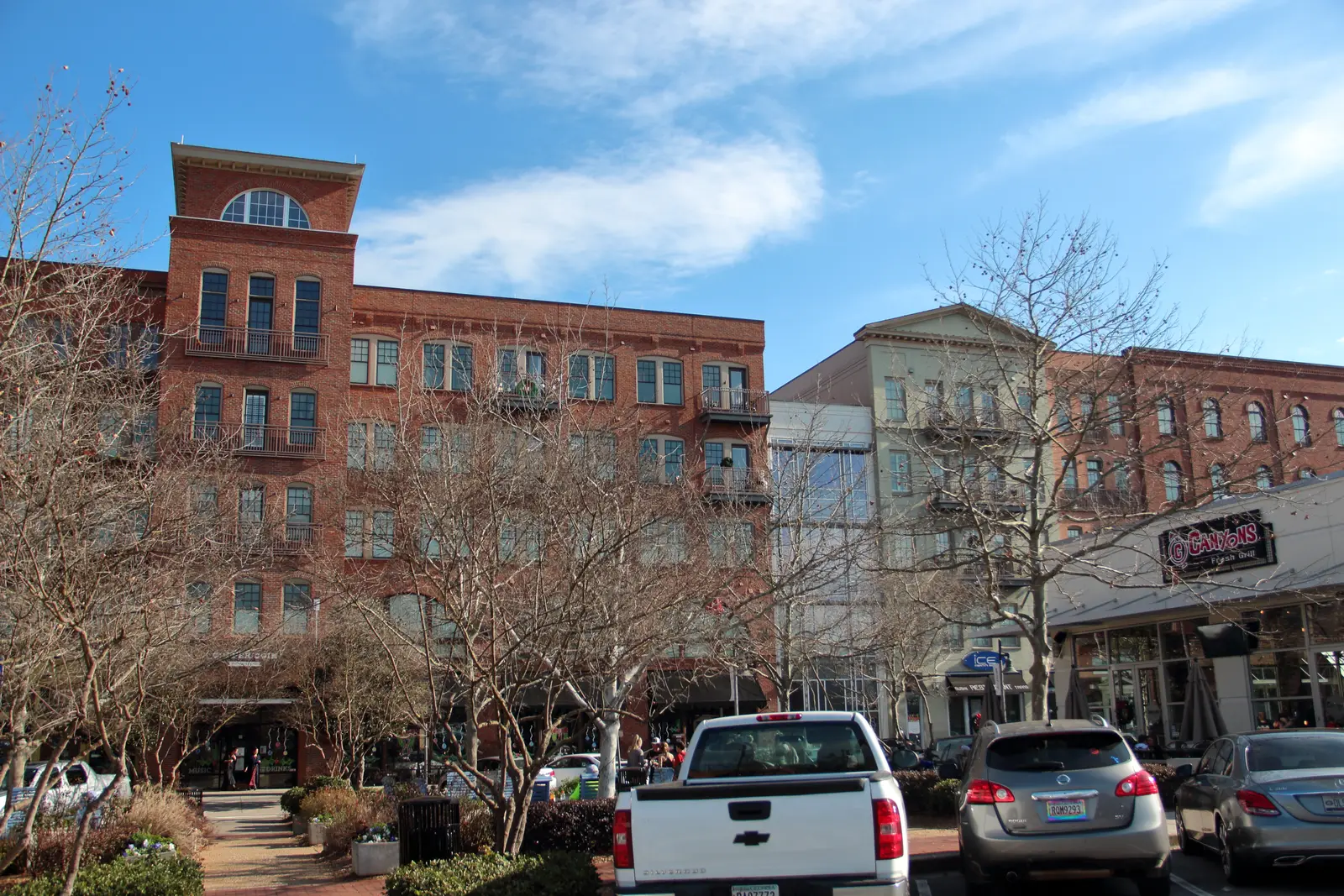 Brick buildings and shops in downtown Woodstock